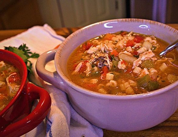 Carrabba's Spicy Sicilian Chicken Soup (Mama Mandola's Chicken